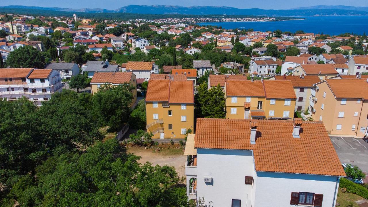 Apartman Mihael Malinska Exterior foto