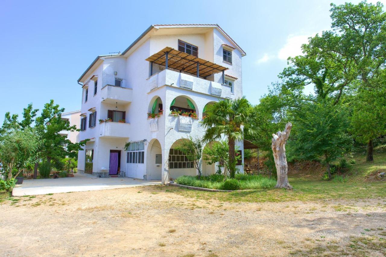 Apartman Mihael Malinska Exterior foto